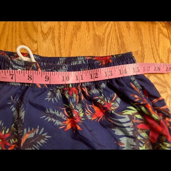 Kahuna Bay Floral Swim Trunks - Picture 6 of 8